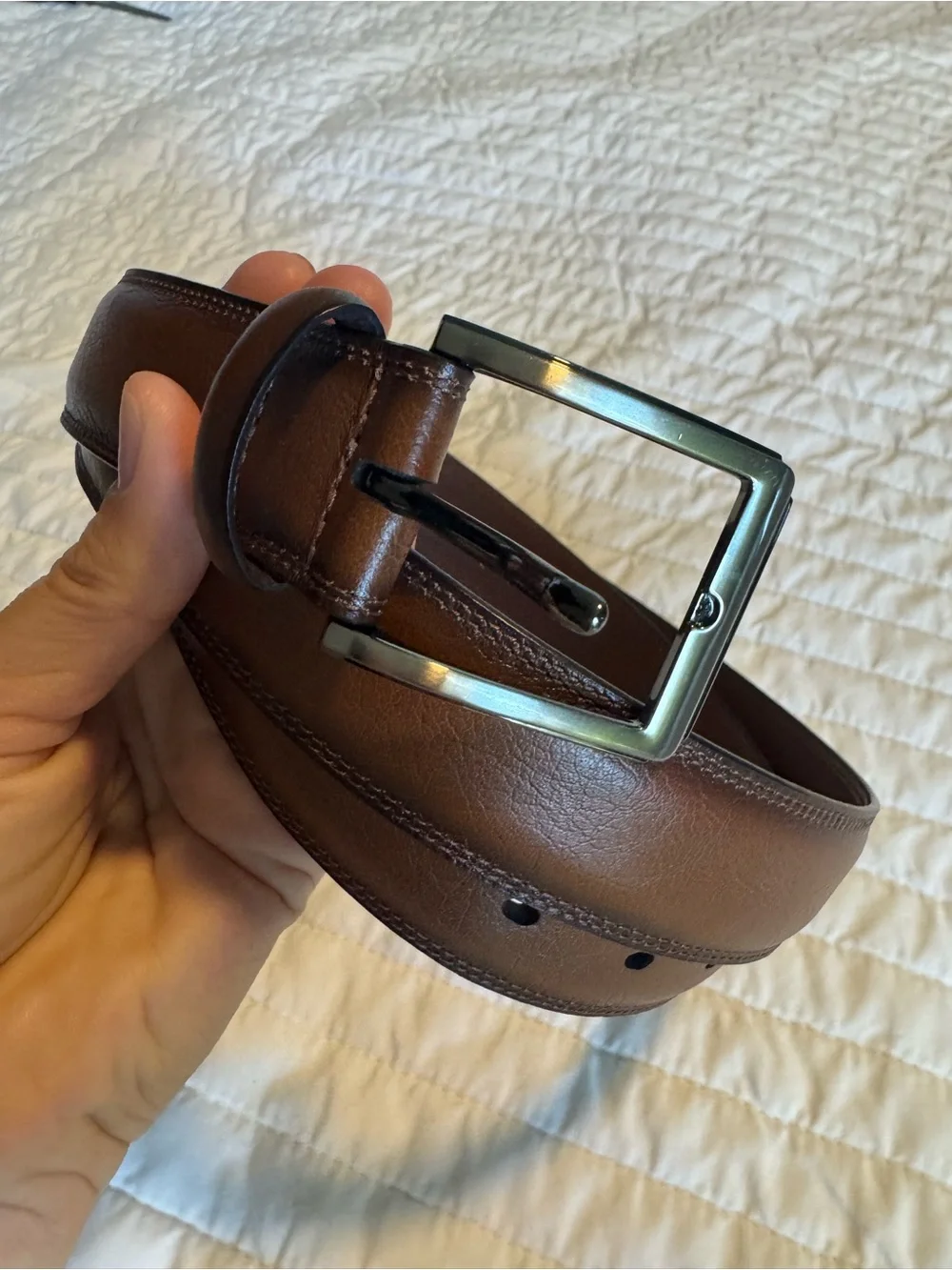 Roundtree & Yorke Brown Leather Belt Size 46 NWT